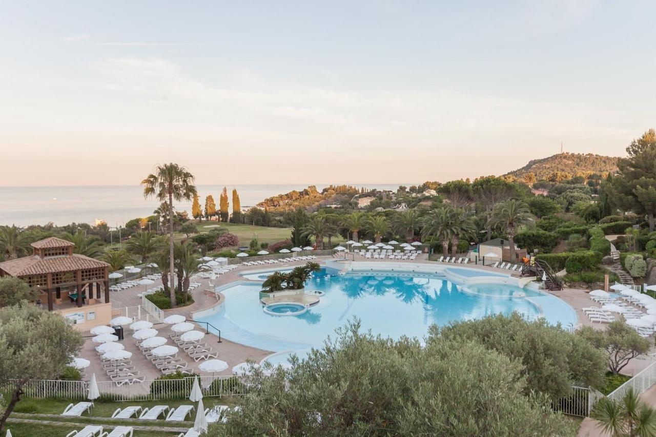 Cap Esterel Mer Sport Et Nature, Dans Village Pierres Et Vacances Saint-Raphaël Rum bild